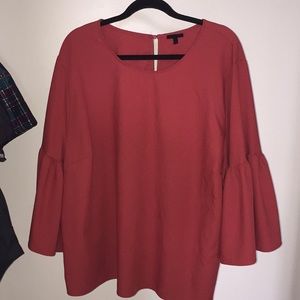Bell sleeved top!